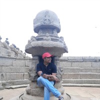 Ezhil Rajesh