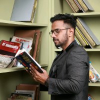 Juzer Hussain