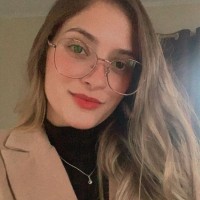Emanuelle Camargo
