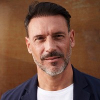 Rob E-SELL AGENCY LP