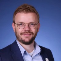 J Bakker