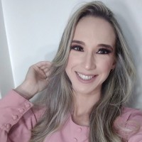 CAROLINE BEZERRA