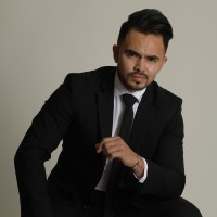 Román Hernández