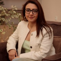 Inga E. Nazaryan