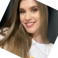 Evelyn Lavyne Woicziekoski Batista