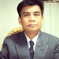 Dr. Altaf Gohar