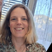 Suzanne Snijders