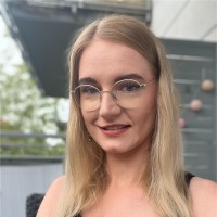 Karolina Sznajderowicz