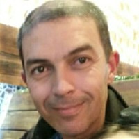 Fabiano Roth Martins