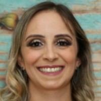 Lívia Suzana De Faria