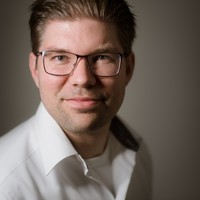Arjan De Vries