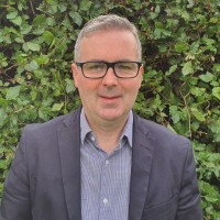 Peter Egan