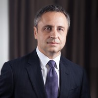 Slava Moukhov