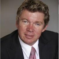 Simon Holt