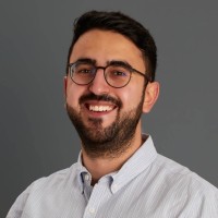 Dr. Yaser Mansuroglu