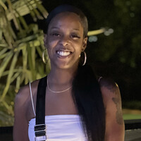 Akashia Reaves Smith