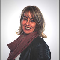 Dineke Van De Laar