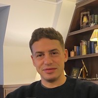 Aron Azouz