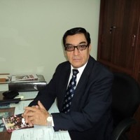 Vicente Santiváñez Limas