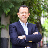 Estuardo Jauregui Meneses