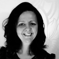 Sandra Poux