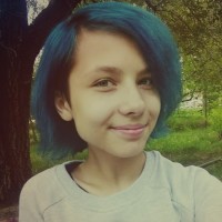 Яна Худякова