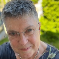 Lesley Bishop
