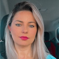 Karini Medeiros