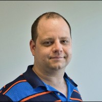 Tom Van Riek