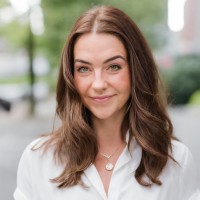 Jenna Carzoli