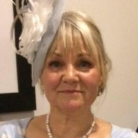 Lesley Burns