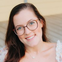 Dayna Hurson Davis