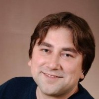 Artur Babaev