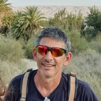 Ran Kleinhaus