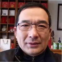 朱振中