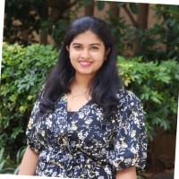 Dharithri V
