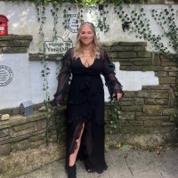 Ellie Connell