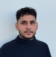 Gurjeet Singh, Eit