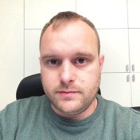 Domen Mlakar