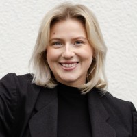 Mira Schlüting