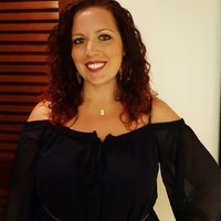 Tracy Holmes