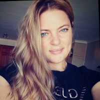 Chantelle Grove