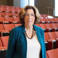 Andrea Lacroix