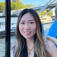 Hiu Ching, Sabrina Lee