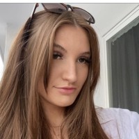 Shayley Thorne