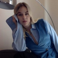 Savannah White