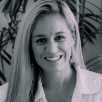 Elanie Carr