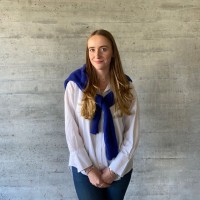 Sabrina Holz