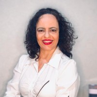 Alexandra Fernandes Azevedo Venturi