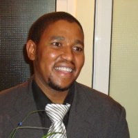 Mxolisi Valashia
